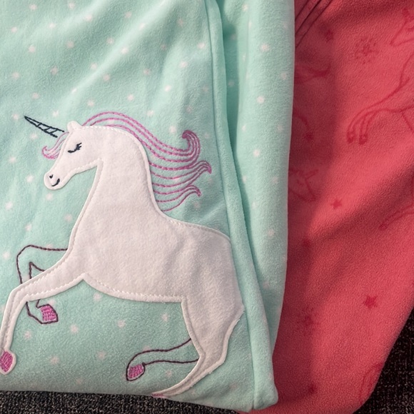 3 Carters warm one piece footed pajamas - Picture 11 of 11